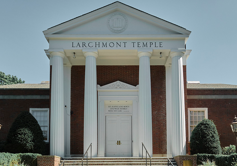 Larchmont Temple Front Door 800×560